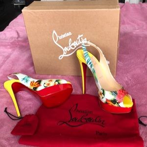 Christian Louboutin Peep toe sling back shoes